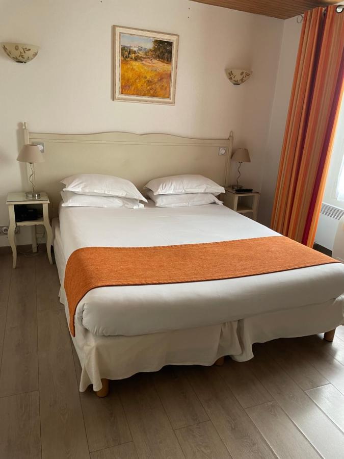 Classic Double Room,1421342550:JPEG